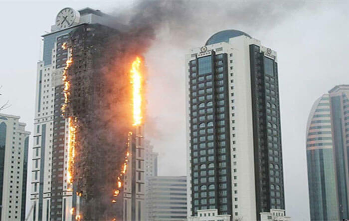 Kỹ năng thoát hiểm khi cháy tòa nhà chung cư cao tầng